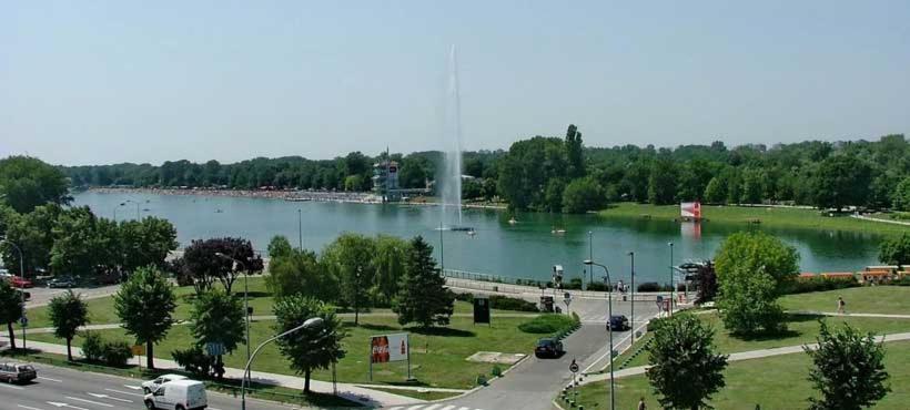 Ada City Break Belgrade Exterior photo